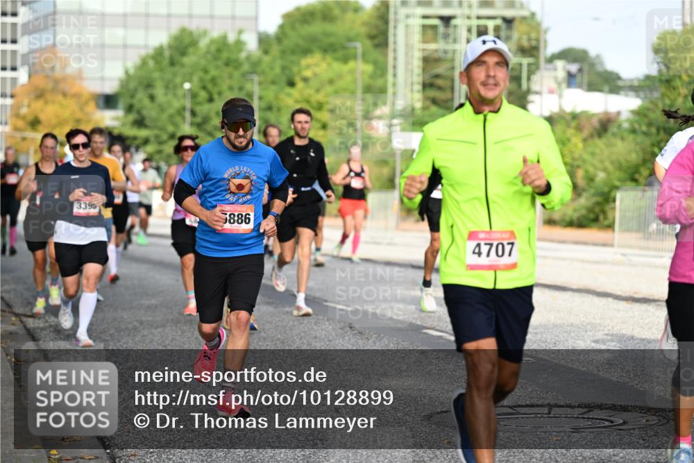 06.09.2026 - CURREX Alsterlauf Dr. Thomas Lammeyer http://msf.ph/oto/10128899 06.09.2026 09:49:58 Laufen 3395, 5886, 4707 meine-sportfotos.de