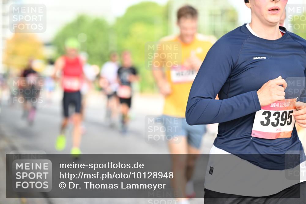 06.09.2026 - CURREX Alsterlauf Dr. Thomas Lammeyer http://msf.ph/oto/10128948 06.09.2026 09:50:03 Laufen 3395 meine-sportfotos.de