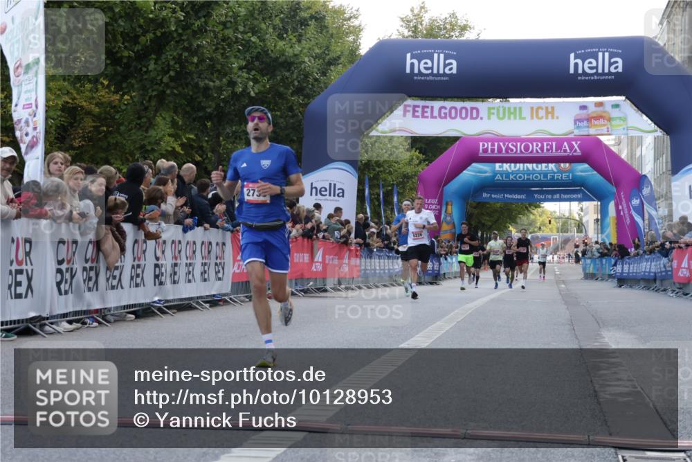 06.09.2026 - CURREX Alsterlauf Yannick Fuchs http://msf.ph/oto/10128953 06.09.2026 09:37:19 Ziel 2735, 6008 meine-sportfotos.de