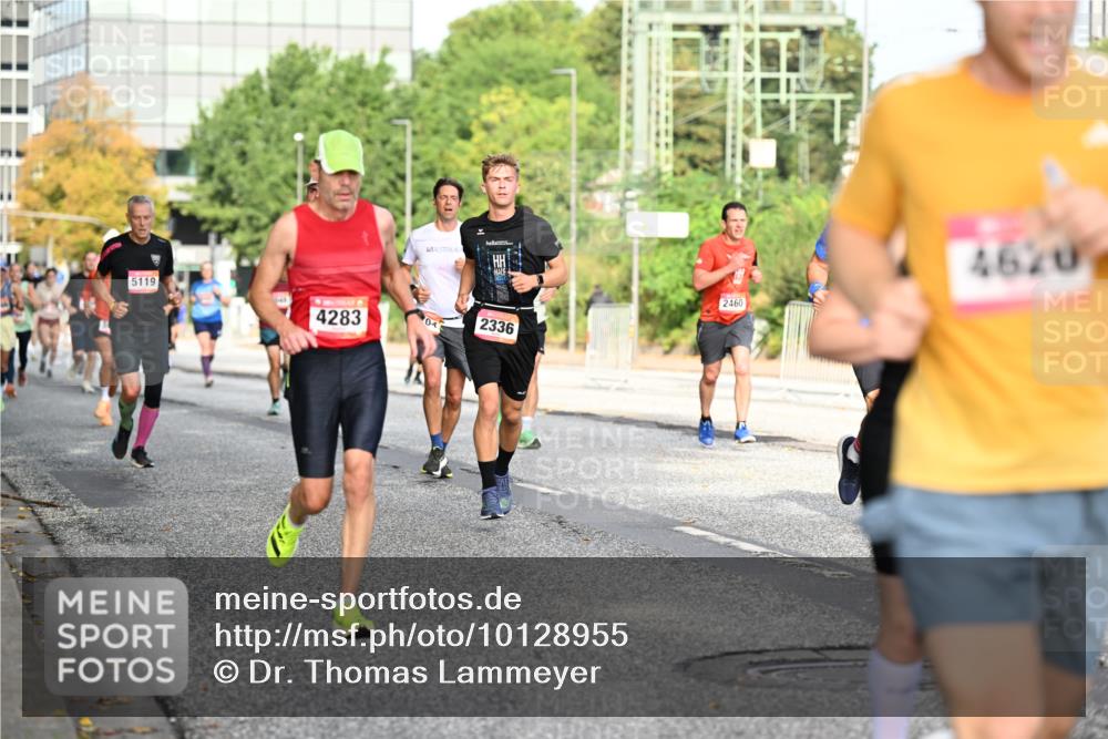 06.09.2026 - CURREX Alsterlauf Dr. Thomas Lammeyer http://msf.ph/oto/10128955 06.09.2026 09:50:04 Laufen 5119, 4283, 04, 2336, 4620, 2460 meine-sportfotos.de