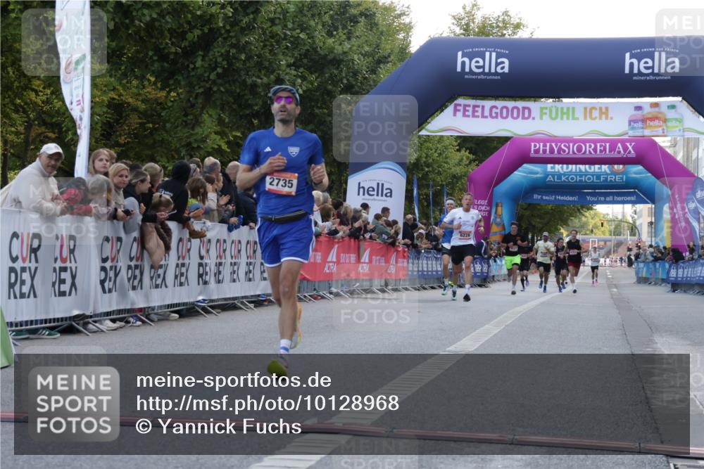 06.09.2026 - CURREX Alsterlauf Yannick Fuchs http://msf.ph/oto/10128968 06.09.2026 09:37:19 Ziel 2735, 6008 meine-sportfotos.de