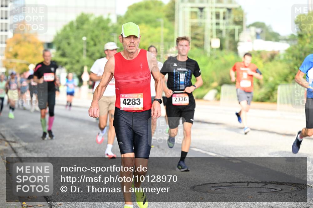 06.09.2026 - CURREX Alsterlauf Dr. Thomas Lammeyer http://msf.ph/oto/10128970 06.09.2026 09:50:05 Laufen 4283, 10, 2336 meine-sportfotos.de