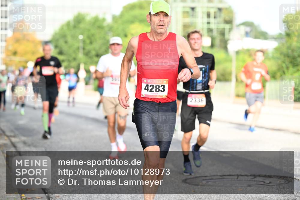 06.09.2026 - CURREX Alsterlauf Dr. Thomas Lammeyer http://msf.ph/oto/10128973 06.09.2026 09:50:06 Laufen 4283, 0, 2336 meine-sportfotos.de