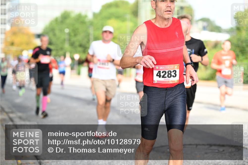 06.09.2026 - CURREX Alsterlauf Dr. Thomas Lammeyer http://msf.ph/oto/10128979 06.09.2026 09:50:06 Laufen 4283 meine-sportfotos.de