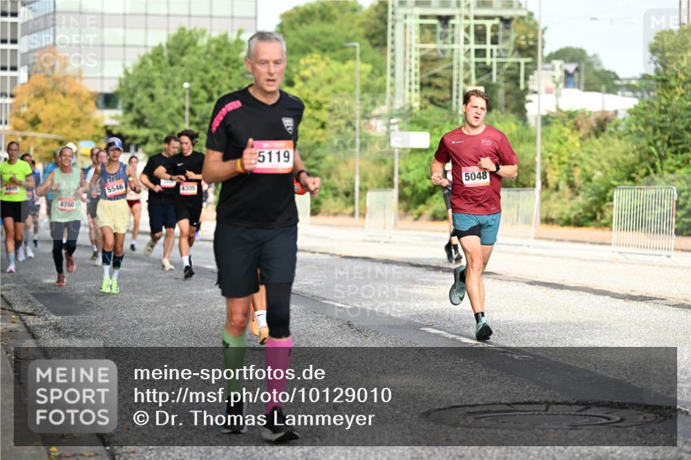 06.09.2026 - CURREX Alsterlauf Dr. Thomas Lammeyer http://msf.ph/oto/10129010 06.09.2026 09:50:09 Laufen 4760, 5546, 4305, 5119, 5048 meine-sportfotos.de