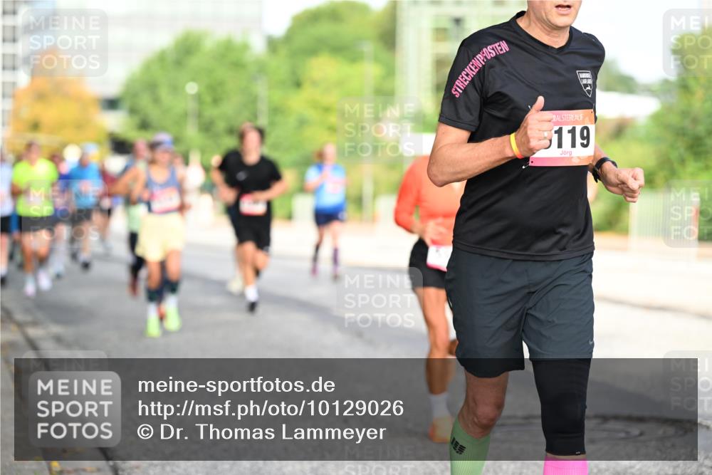 06.09.2026 - CURREX Alsterlauf Dr. Thomas Lammeyer http://msf.ph/oto/10129026 06.09.2026 09:50:10 Laufen 119 meine-sportfotos.de