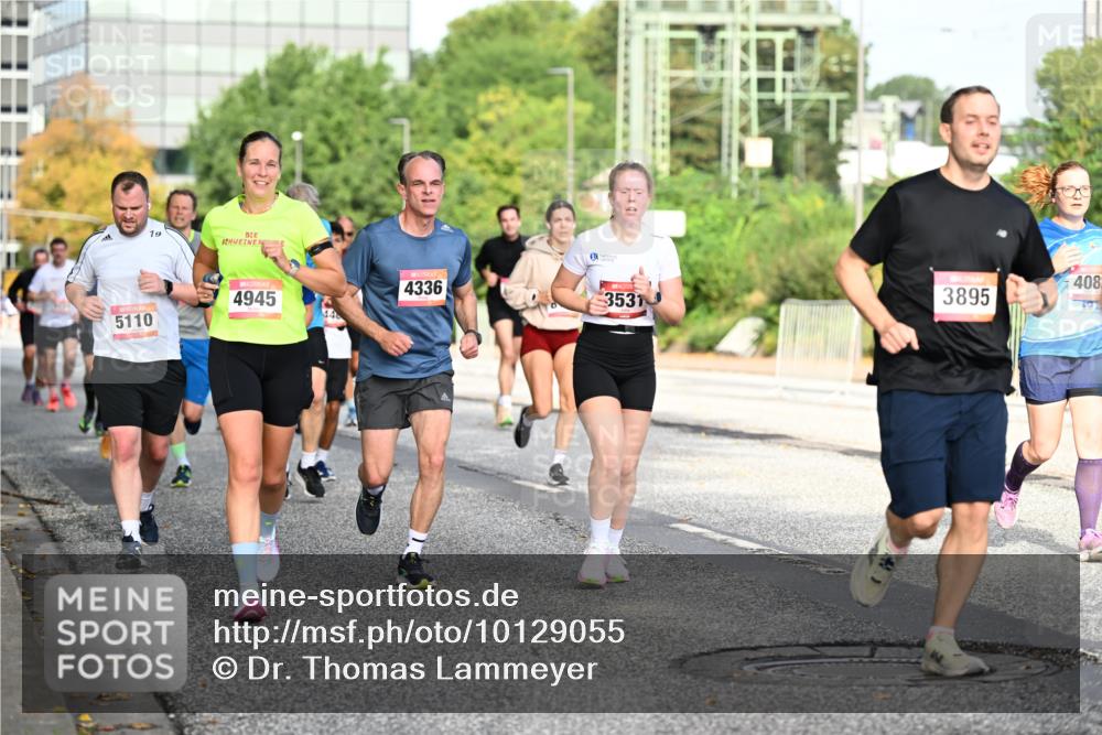 06.09.2026 - CURREX Alsterlauf Dr. Thomas Lammeyer http://msf.ph/oto/10129055 06.09.2026 09:50:15 Laufen 19, 5110, 4945, 4336, 408, 3531, 3895 meine-sportfotos.de