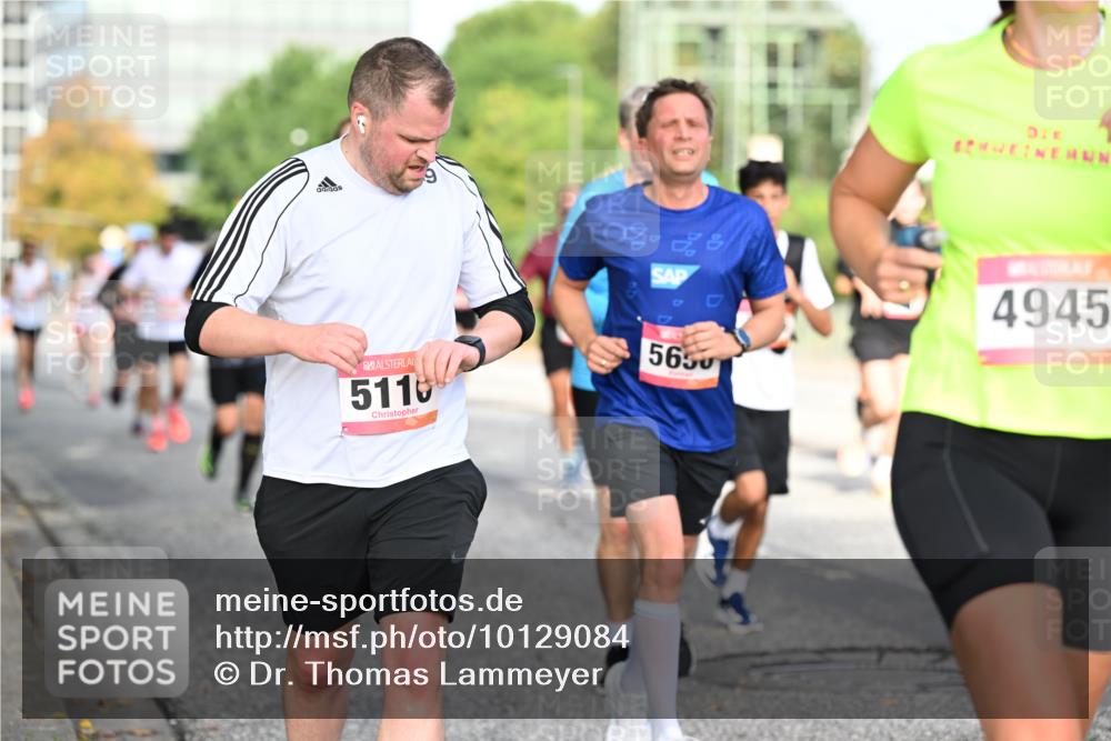 06.09.2026 - CURREX Alsterlauf Dr. Thomas Lammeyer http://msf.ph/oto/10129084 06.09.2026 09:50:18 Laufen 511, 5650, 4945 meine-sportfotos.de