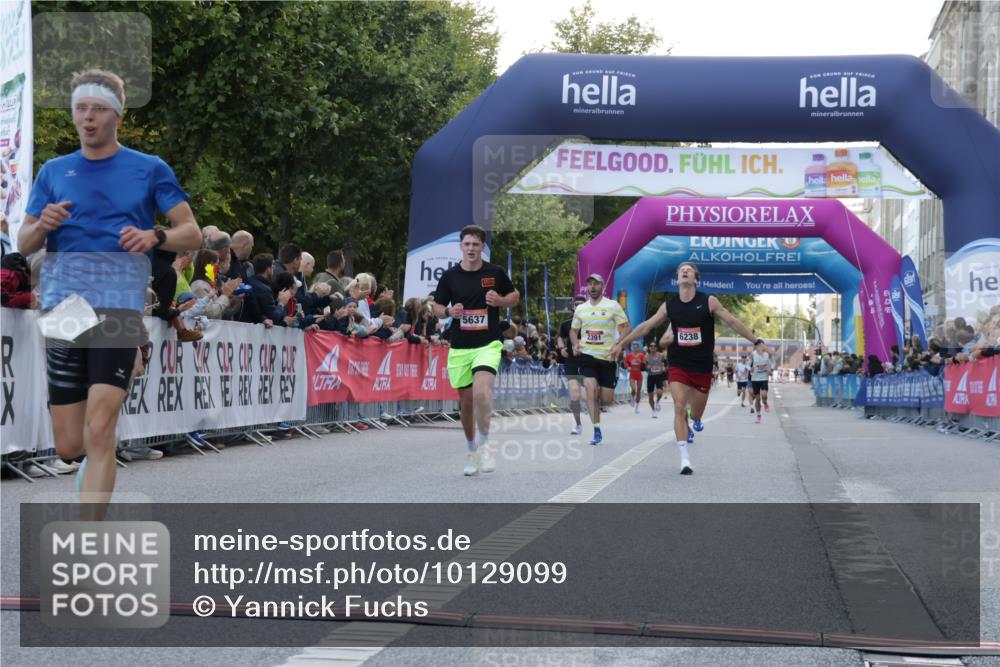 06.09.2026 - CURREX Alsterlauf Yannick Fuchs http://msf.ph/oto/10129099 06.09.2026 09:37:25 Ziel 2735, 5637, 6008, 6057, 6226, 6238 meine-sportfotos.de