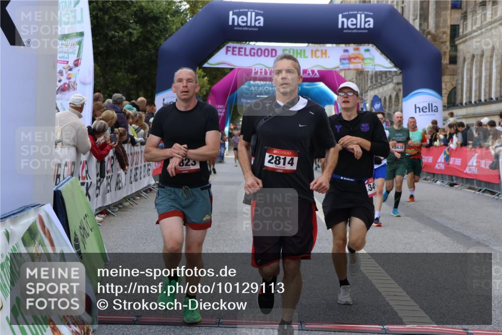 06.09.2026 - CURREX Alsterlauf Strokosch-Dieckow http://msf.ph/oto/10129113 06.09.2026 09:50:01 Ziel 2094, 2814, 2823, 3492, 4105, 4142, 4161, 4428, 4532, 4932, 4951, 4954, 5346, 5628, 5744, 5834, 6010, 6157, 6475 meine-sportfotos.de