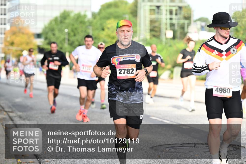 06.09.2026 - CURREX Alsterlauf Dr. Thomas Lammeyer http://msf.ph/oto/10129119 06.09.2026 09:50:21 Laufen 3133, 2782, 4980 meine-sportfotos.de