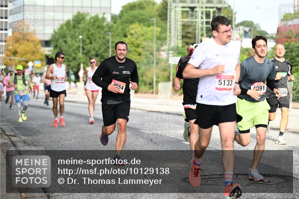 06.09.2026 - CURREX Alsterlauf Dr. Thomas Lammeyer http://msf.ph/oto/10129138 06.09.2026 09:50:23 Laufen 5133, 51, 554, 991, 72 meine-sportfotos.de