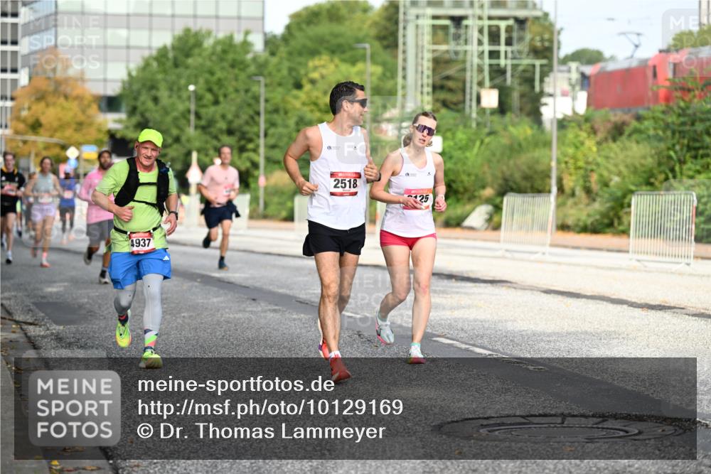 06.09.2026 - CURREX Alsterlauf Dr. Thomas Lammeyer http://msf.ph/oto/10129169 06.09.2026 09:50:26 Laufen 4937, 2518, 25 meine-sportfotos.de