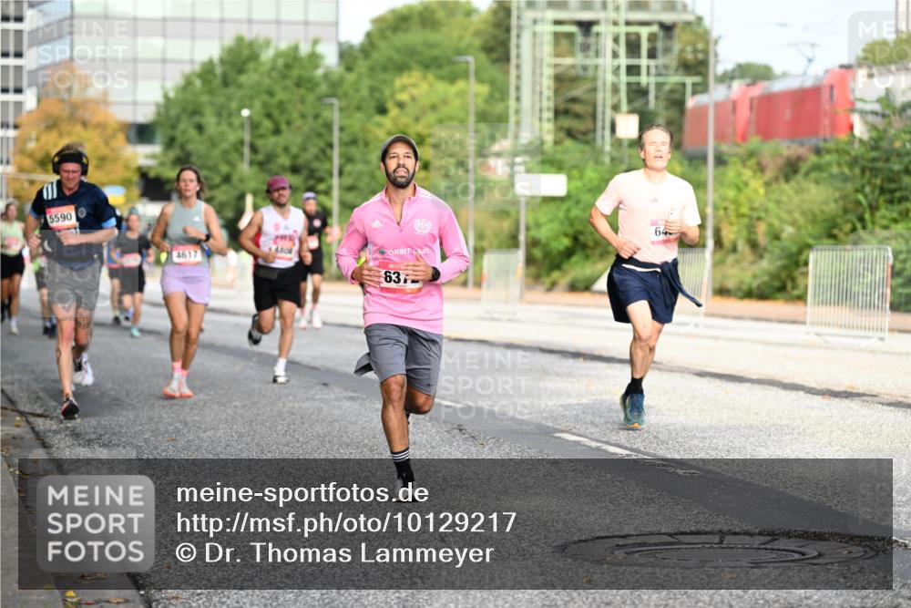 06.09.2026 - CURREX Alsterlauf Dr. Thomas Lammeyer http://msf.ph/oto/10129217 06.09.2026 09:50:30 Laufen 5590, 4617, 440, 64, 63 meine-sportfotos.de