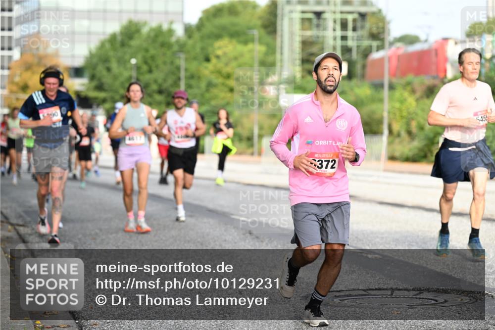 06.09.2026 - CURREX Alsterlauf Dr. Thomas Lammeyer http://msf.ph/oto/10129231 06.09.2026 09:50:31 Laufen 90, 4617, 372, 6455 meine-sportfotos.de