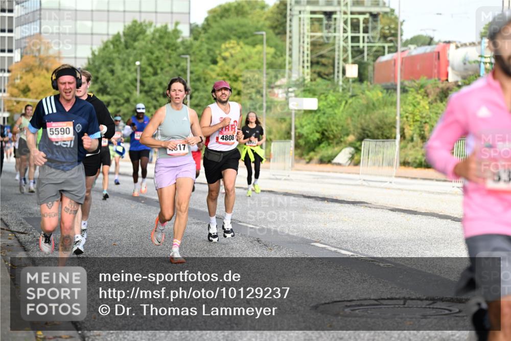 06.09.2026 - CURREX Alsterlauf Dr. Thomas Lammeyer http://msf.ph/oto/10129237 06.09.2026 09:50:32 Laufen 040, 5590, 17, 4808 meine-sportfotos.de