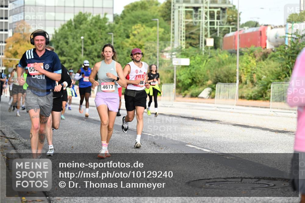 06.09.2026 - CURREX Alsterlauf Dr. Thomas Lammeyer http://msf.ph/oto/10129240 06.09.2026 09:50:33 Laufen 55, 3456, 1040, 800, 4617, 08 meine-sportfotos.de