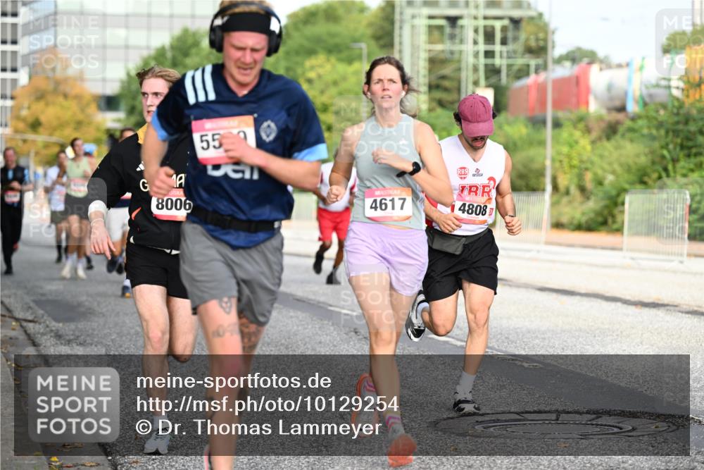 06.09.2026 - CURREX Alsterlauf Dr. Thomas Lammeyer http://msf.ph/oto/10129254 06.09.2026 09:50:34 Laufen 8006, 55, 4617, 4808 meine-sportfotos.de