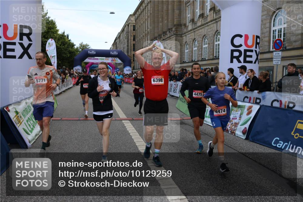 06.09.2026 - CURREX Alsterlauf Strokosch-Dieckow http://msf.ph/oto/10129259 06.09.2026 10:03:00 Ziel 2500, 2687, 3338, 3721, 3909, 4345, 4348, 4474, 4475, 4730, 4922, 5190, 5366, 5465, 5659, 5771, 5780, 5865, 5866, 5903, 6046, 6049, 6398, 8100 meine-sportfotos.de