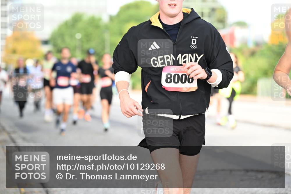 06.09.2026 - CURREX Alsterlauf Dr. Thomas Lammeyer http://msf.ph/oto/10129268 06.09.2026 09:50:35 Laufen 880, 8006 meine-sportfotos.de