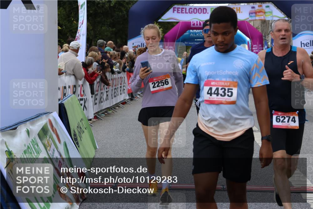06.09.2026 - CURREX Alsterlauf Strokosch-Dieckow http://msf.ph/oto/10129283 06.09.2026 09:50:15 Ziel 2256, 2639, 2720, 3333, 3455, 3488, 3739, 4083, 4101, 4393, 4435, 4541, 5191, 5264, 5316, 5326, 5949, 5981, 6077, 6248, 6274, 6428 meine-sportfotos.de