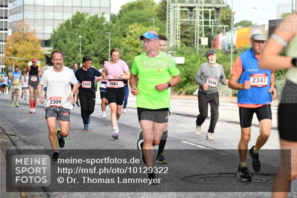 06.09.2026 - CURREX Alsterlauf Dr. Thomas Lammeyer http://msf.ph/oto/10129322 06.09.2026 09:50:42 Laufen 5987, 3102, 5483, 2309, 3944, 2347 meine-sportfotos.de