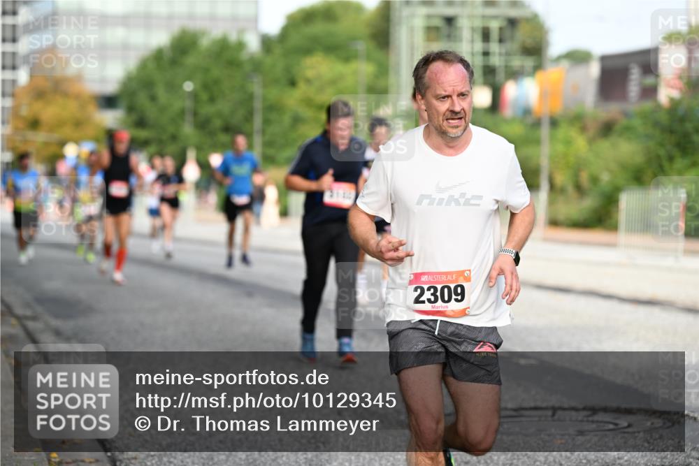 06.09.2026 - CURREX Alsterlauf Dr. Thomas Lammeyer http://msf.ph/oto/10129345 06.09.2026 09:50:44 Laufen 2309 meine-sportfotos.de