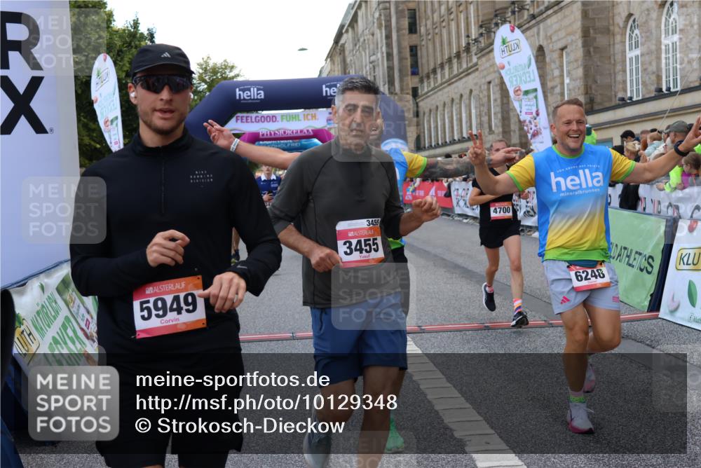 06.09.2026 - CURREX Alsterlauf Strokosch-Dieckow http://msf.ph/oto/10129348 06.09.2026 09:50:21 Ziel 2256, 2453, 2720, 2878, 3333, 3455, 3475, 3488, 4541, 4568, 4700, 4840, 5006, 5191, 5264, 5326, 5949, 5981, 6077, 6248, 6274, 8156, 8256, 8278 meine-sportfotos.de