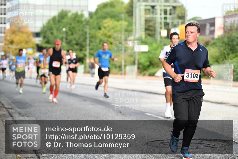 06.09.2026 - CURREX Alsterlauf Dr. Thomas Lammeyer http://msf.ph/oto/10129359 06.09.2026 09:50:45 Laufen 3102 meine-sportfotos.de
