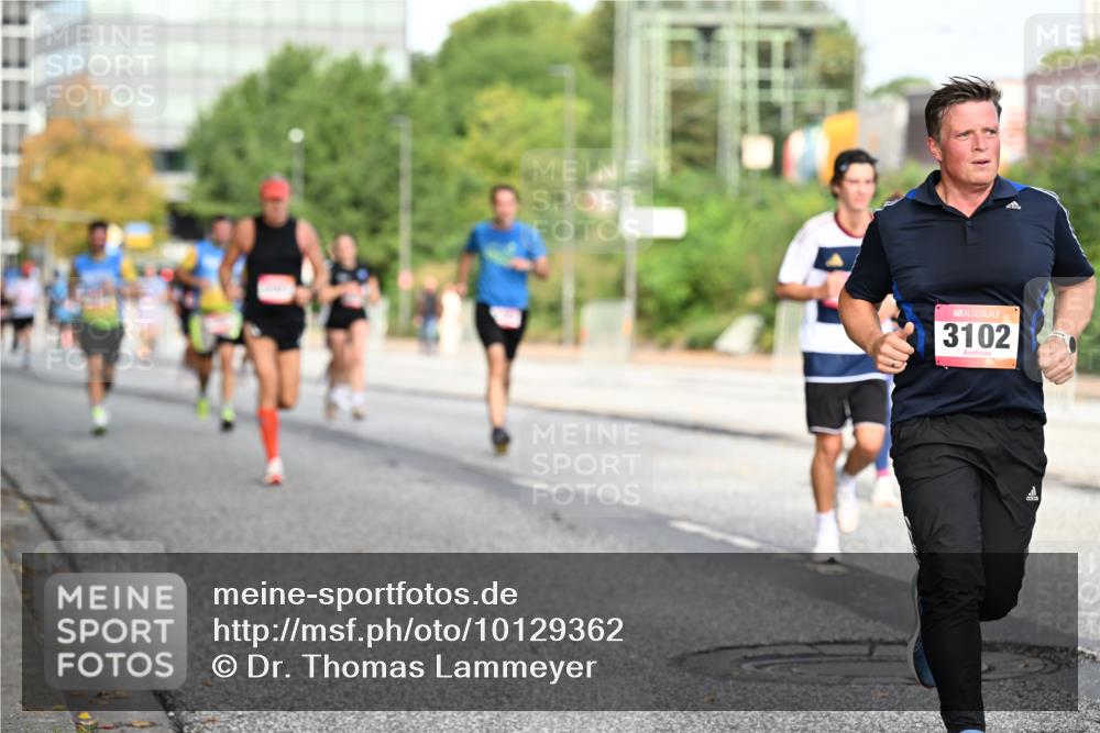 06.09.2026 - CURREX Alsterlauf Dr. Thomas Lammeyer http://msf.ph/oto/10129362 06.09.2026 09:50:46 Laufen 3102 meine-sportfotos.de