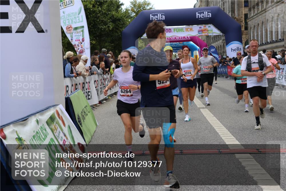 06.09.2026 - CURREX Alsterlauf Strokosch-Dieckow http://msf.ph/oto/10129377 06.09.2026 10:03:10 Ziel 2096, 2778, 3096, 3626, 3762, 3919, 3920, 4229, 4310, 4454, 4519, 4919, 4922, 4936, 5047, 5234, 5653, 5756, 5903, 5936, 6046, 6049, 6264, 6324, 6379, 8043, 8100, 8288 meine-sportfotos.de