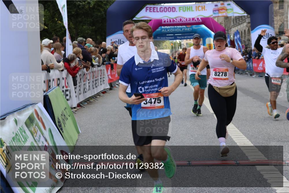 06.09.2026 - CURREX Alsterlauf Strokosch-Dieckow http://msf.ph/oto/10129382 06.09.2026 09:50:23 Ziel 2453, 2720, 2878, 3044, 3333, 3455, 3475, 3488, 4541, 4568, 4700, 4840, 5006, 5264, 5326, 5631, 5949, 6248, 8156, 8256, 8278 meine-sportfotos.de