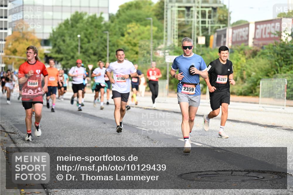 06.09.2026 - CURREX Alsterlauf Dr. Thomas Lammeyer http://msf.ph/oto/10129439 06.09.2026 09:50:54 Laufen 4182, 5884, 2359, 6287 meine-sportfotos.de