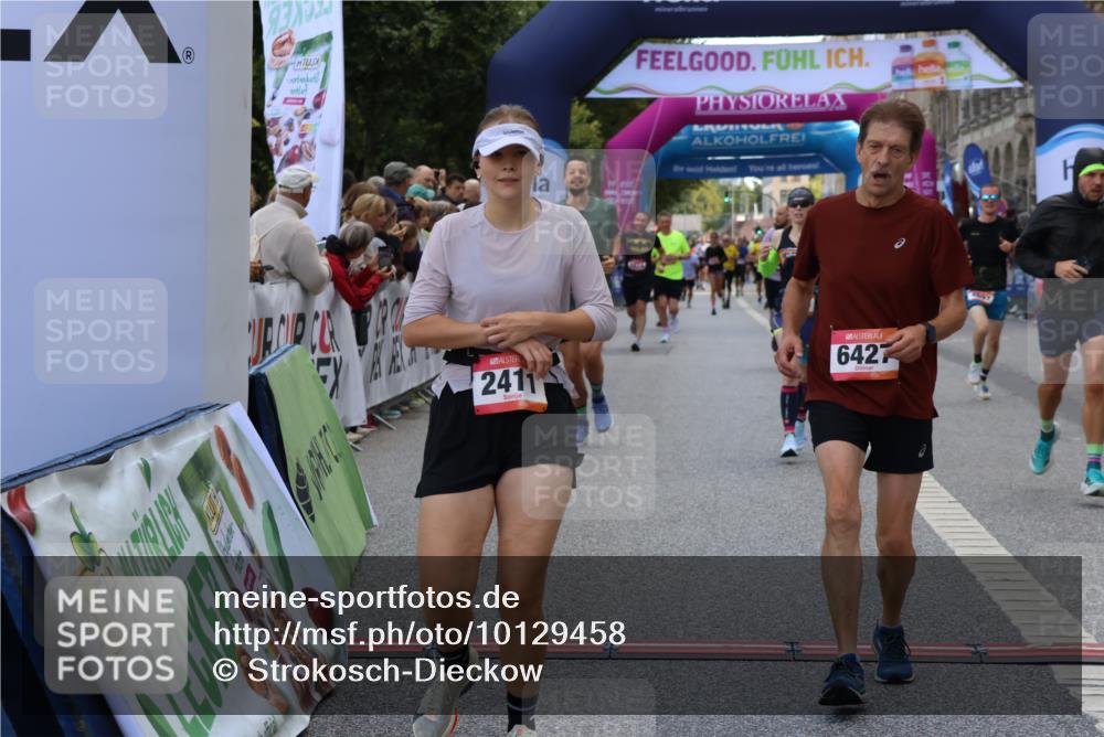 06.09.2026 - CURREX Alsterlauf Strokosch-Dieckow http://msf.ph/oto/10129458 06.09.2026 09:50:31 Ziel 2411, 2453, 2506, 2878, 2937, 3044, 4568, 4755, 4840, 4897, 5299, 5631, 5946, 6427, 8156 meine-sportfotos.de