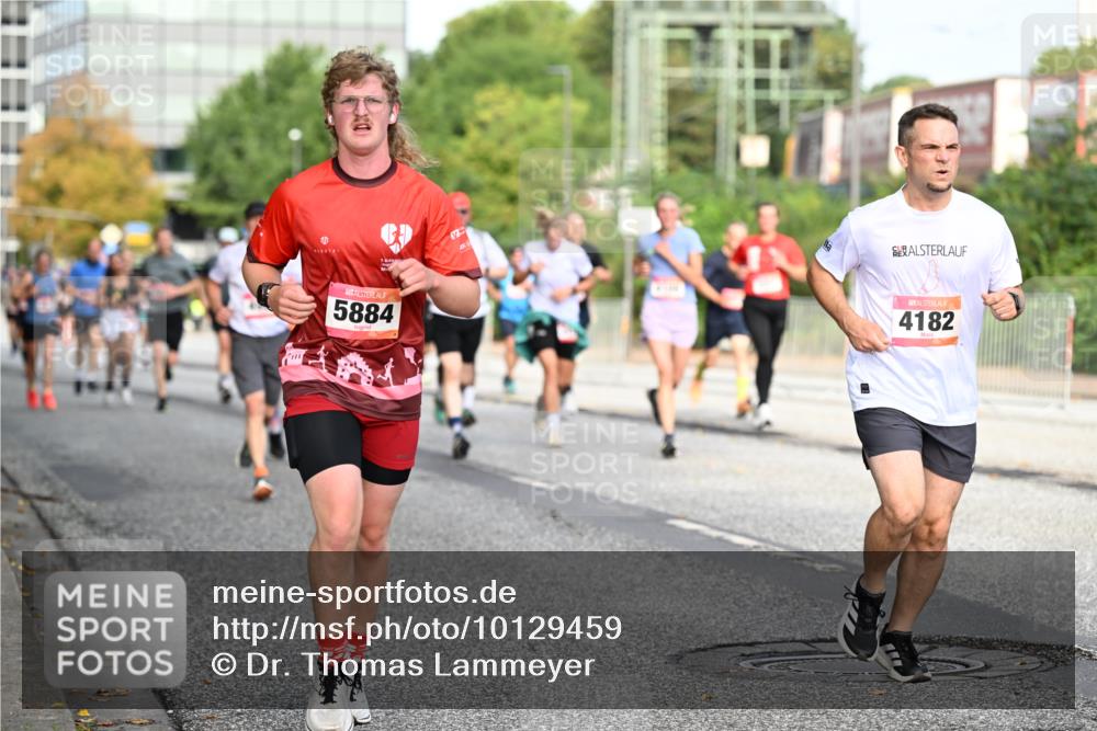 06.09.2026 - CURREX Alsterlauf Dr. Thomas Lammeyer http://msf.ph/oto/10129459 06.09.2026 09:50:56 Laufen 5884, 12, 4182 meine-sportfotos.de