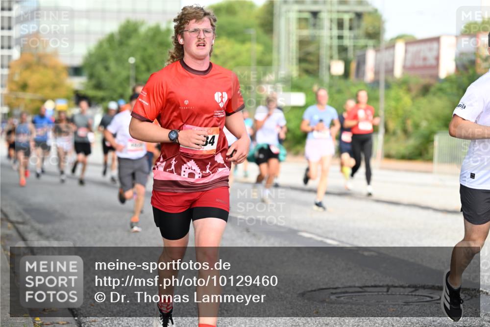 06.09.2026 - CURREX Alsterlauf Dr. Thomas Lammeyer http://msf.ph/oto/10129460 06.09.2026 09:50:57 Laufen 7, 34 meine-sportfotos.de