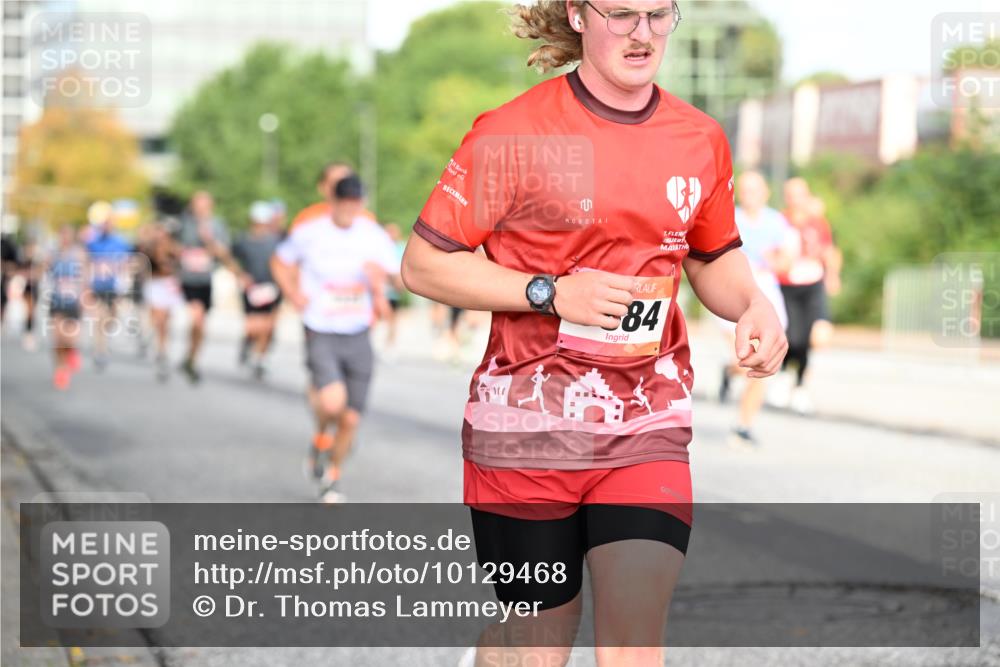 06.09.2026 - CURREX Alsterlauf Dr. Thomas Lammeyer http://msf.ph/oto/10129468 06.09.2026 09:50:58 Laufen 7, 84 meine-sportfotos.de