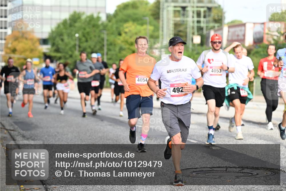 06.09.2026 - CURREX Alsterlauf Dr. Thomas Lammeyer http://msf.ph/oto/10129479 06.09.2026 09:50:59 Laufen 4054, 492, 4053 meine-sportfotos.de