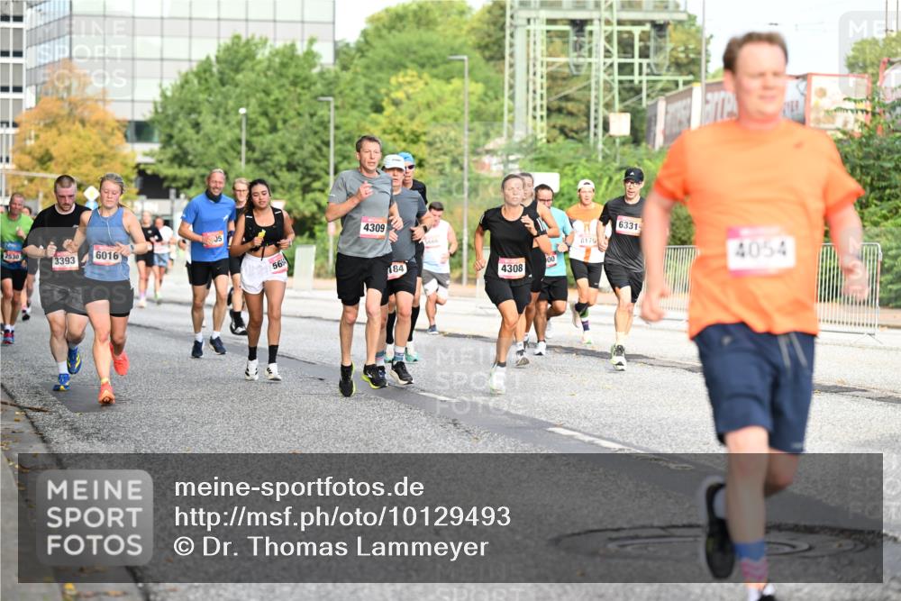 06.09.2026 - CURREX Alsterlauf Dr. Thomas Lammeyer http://msf.ph/oto/10129493 06.09.2026 09:51:01 Laufen 2530, 6016, 3393, 05, 56, 4309, 184, 4308, 00, 8179, 6331, 4054 meine-sportfotos.de