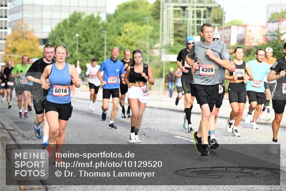 06.09.2026 - CURREX Alsterlauf Dr. Thomas Lammeyer http://msf.ph/oto/10129520 06.09.2026 09:51:03 Laufen 6016, 2405, 56, 4309, 5696, 5900 meine-sportfotos.de