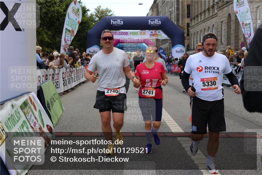 06.09.2026 - CURREX Alsterlauf Strokosch-Dieckow http://msf.ph/oto/10129521 06.09.2026 10:03:29 Ziel 2280, 2323, 2334, 2447, 2522, 2740, 2741, 2820, 3227, 3252, 3367, 3625, 3874, 4777, 5330, 5360, 5408, 5461, 5651, 6290, 6345, 6355, 8022, 8150, 8279 meine-sportfotos.de