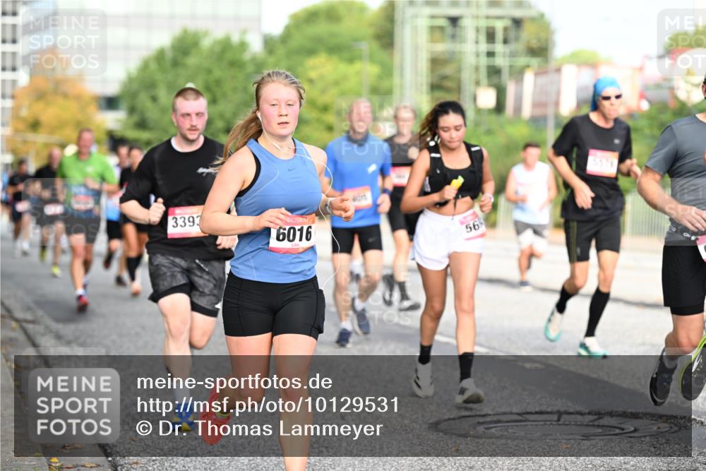 06.09.2026 - CURREX Alsterlauf Dr. Thomas Lammeyer http://msf.ph/oto/10129531 06.09.2026 09:51:05 Laufen 3393, 6016, 56, 5579 meine-sportfotos.de