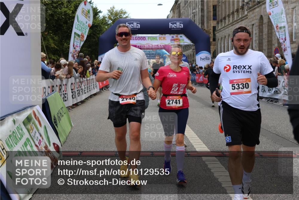06.09.2026 - CURREX Alsterlauf Strokosch-Dieckow http://msf.ph/oto/10129535 06.09.2026 10:03:29 Ziel 2280, 2323, 2334, 2447, 2522, 2740, 2741, 2820, 3227, 3252, 3367, 3625, 3874, 4777, 5330, 5360, 5408, 5461, 5651, 6290, 6345, 6355, 8022, 8150, 8279 meine-sportfotos.de