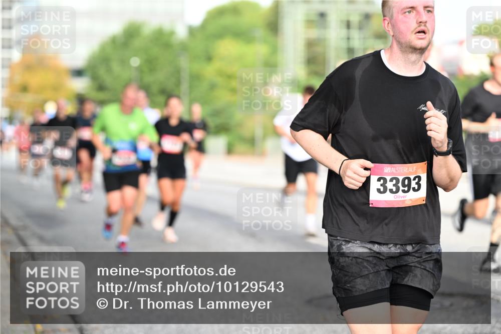 06.09.2026 - CURREX Alsterlauf Dr. Thomas Lammeyer http://msf.ph/oto/10129543 06.09.2026 09:51:06 Laufen 3393 meine-sportfotos.de