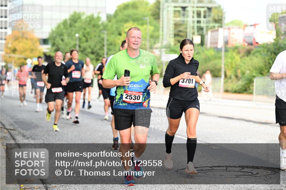 06.09.2026 - CURREX Alsterlauf Dr. Thomas Lammeyer http://msf.ph/oto/10129558 06.09.2026 09:51:08 Laufen 2530, 261, 3701 meine-sportfotos.de