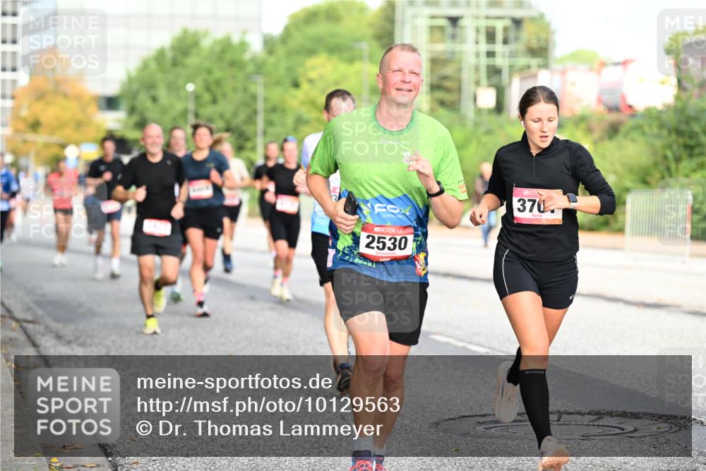 06.09.2026 - CURREX Alsterlauf Dr. Thomas Lammeyer http://msf.ph/oto/10129563 06.09.2026 09:51:09 Laufen 2530, 370 meine-sportfotos.de