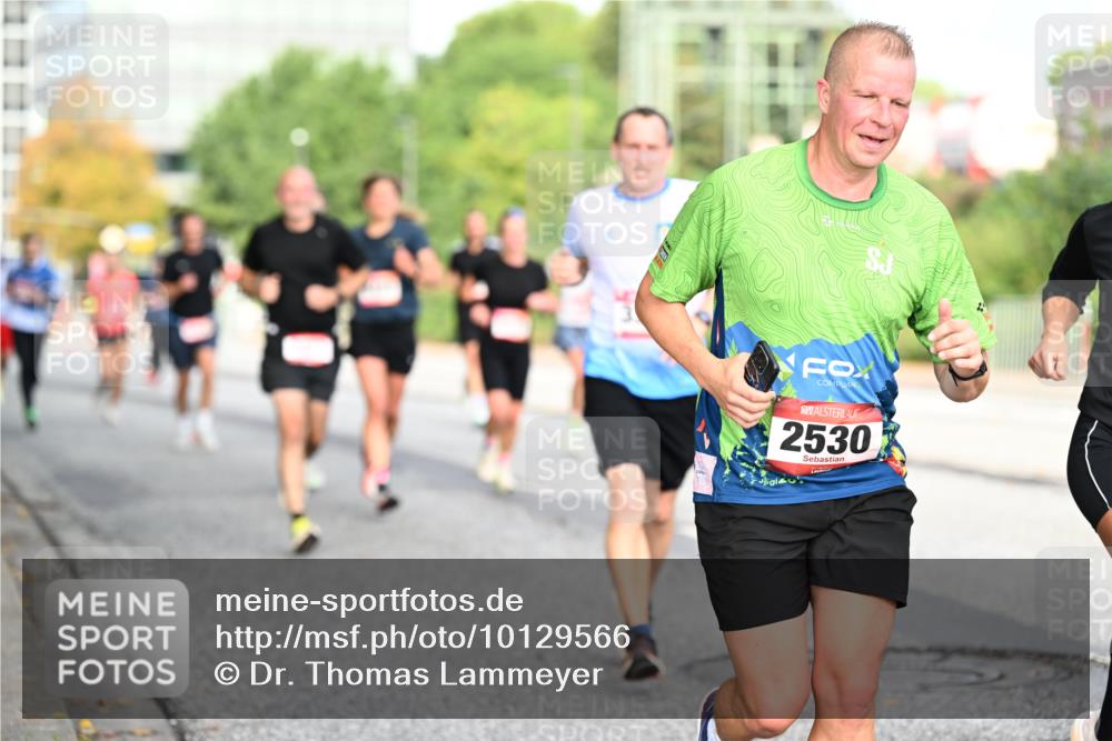 06.09.2026 - CURREX Alsterlauf Dr. Thomas Lammeyer http://msf.ph/oto/10129566 06.09.2026 09:51:09 Laufen 2530 meine-sportfotos.de