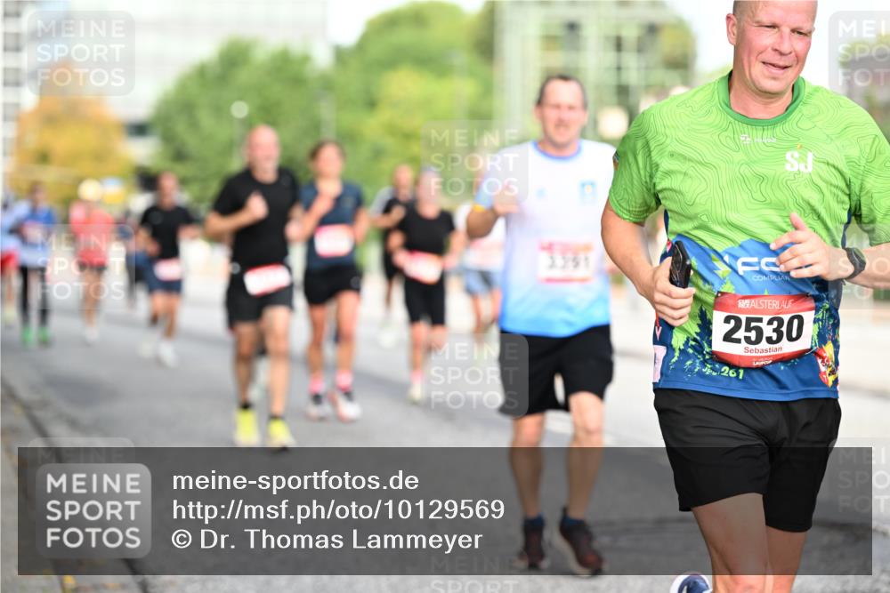 06.09.2026 - CURREX Alsterlauf Dr. Thomas Lammeyer http://msf.ph/oto/10129569 06.09.2026 09:51:10 Laufen 1397, 2530, 261 meine-sportfotos.de