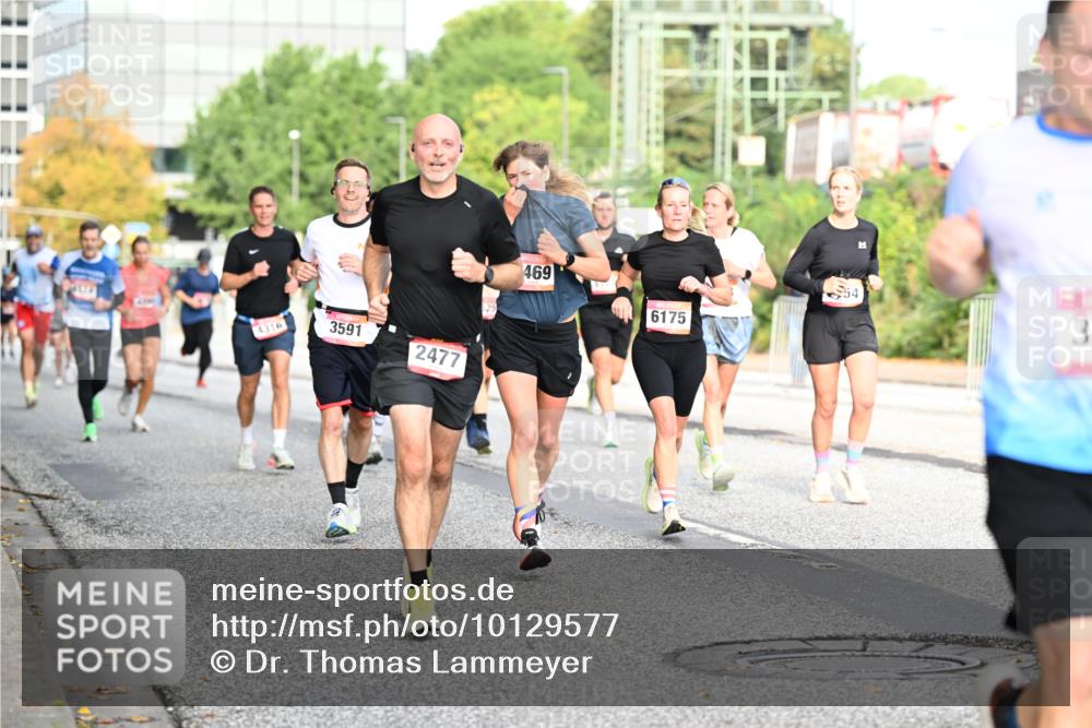06.09.2026 - CURREX Alsterlauf Dr. Thomas Lammeyer http://msf.ph/oto/10129577 06.09.2026 09:51:11 Laufen 4316, 3591, 2477, 469, 54, 6175, 3 meine-sportfotos.de
