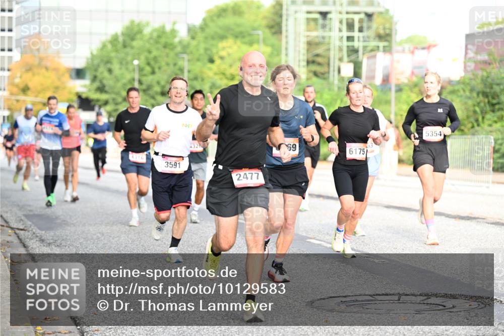 06.09.2026 - CURREX Alsterlauf Dr. Thomas Lammeyer http://msf.ph/oto/10129583 06.09.2026 09:51:11 Laufen 4316, 3591, 2477, 69, 6175, 5354 meine-sportfotos.de